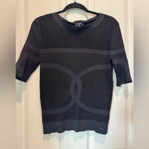 CHANEL short sleeve sweater.